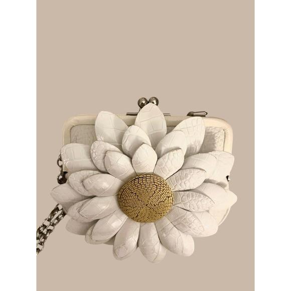 Brighton Flower Daisy Sunflower Kiss Lock Purse Crossbody Shoulder Bag - Picture 2 of 5